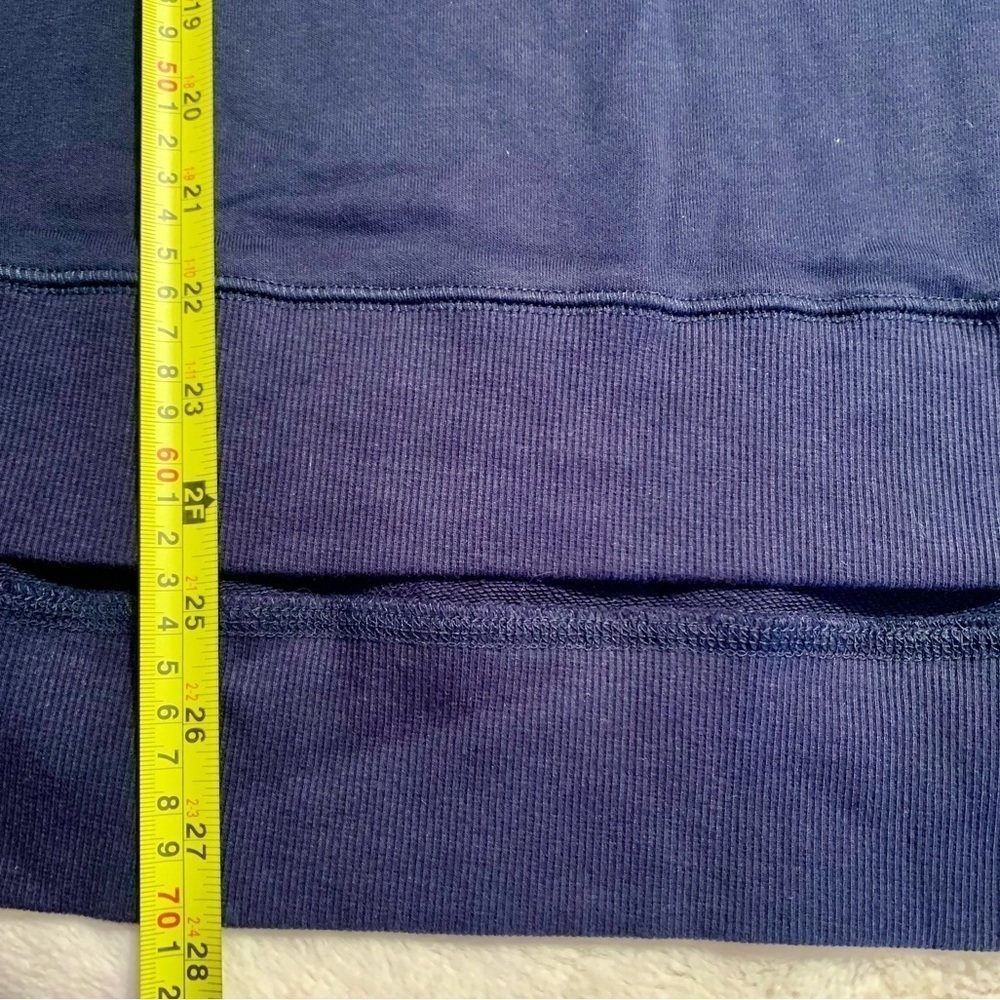 NEW Sweatshirt Medium Navy Blue V-Neck Long-Sleeved Basic Top NWOT! - Picture 13 of 13